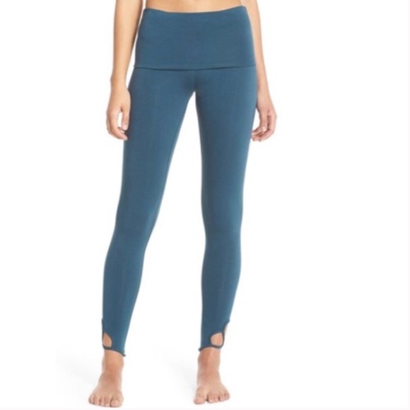 Free People Movement Moon Shadow Legging - Picture 1 of 7